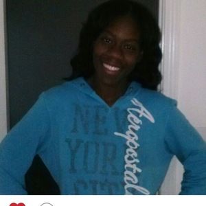 Meet your Posher, Sharon